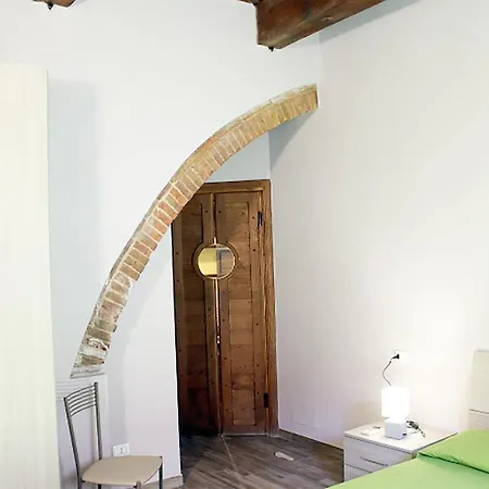 Pozzo Vecchio Nyaraló Capoliveri