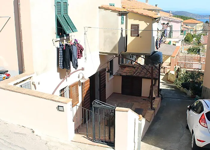 Pozzo Vecchio Capoliveri (Isola d'Elba)